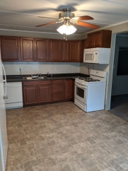 Cozy Cottage Available!