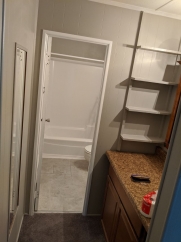 Cozy Cottage Available!