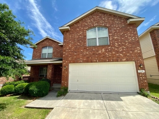 Gorgeous 4 bed/2.5 bath home in a great location with easy access to Highway 1604 and IH-35.