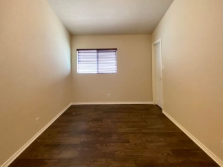 Gorgeous 4 bed/2.5 bath home in a great location with easy access to Highway 1604 and IH-35.