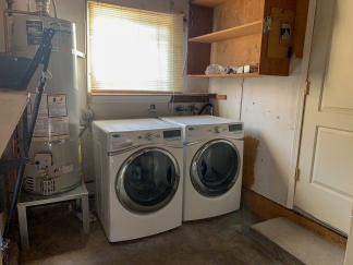 Charming Single Level Home in Wilcox Neighborhood!