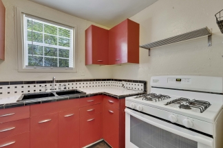 3811 Maplewood Avenue - R15 - P1978- Red Team