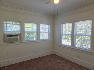One Bedroom apartment available close to downtown San Jose.