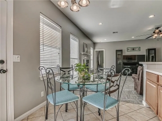 Spacious 3-Bedroom Gem with Backyard Bliss in Edmond!