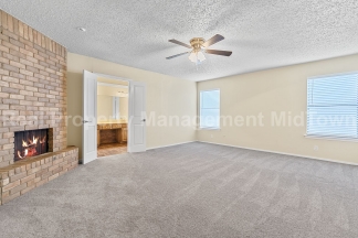 Charming 3-Bedroom Home Just Minutes from Lake Arlington