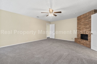 Charming 3-Bedroom Home Just Minutes from Lake Arlington