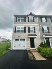 Ho - 1001 Wickersham Way