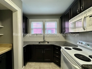 Renovated 2-Bedroom Near Downtown Ferndale!