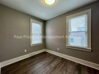 Renovated 2-Bedroom Near Downtown Ferndale!