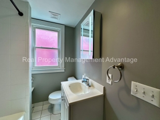 Renovated 2-Bedroom Near Downtown Ferndale!