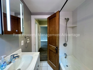 Renovated 2-Bedroom Near Downtown Ferndale!