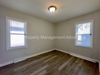 Beautifully Updated 3-Bedroom with Large Open Upstairs!