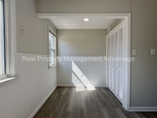 Beautifully Updated 3-Bedroom with Large Open Upstairs!