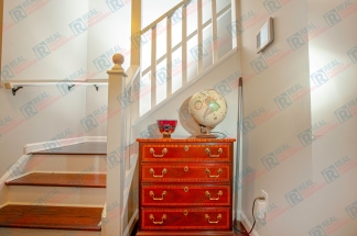 Midterm rental - Cozy Garden Fully Furnished Townhouse Close to Area Hospitals #2