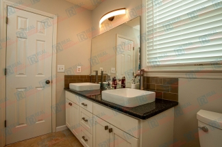 Midterm rental - Cozy Garden Fully Furnished Townhouse Close to Area Hospitals #1