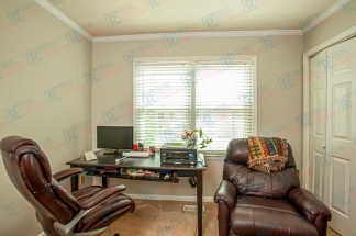 Midterm rental - Cozy Garden Fully Furnished Townhouse Close to Area Hospitals #1