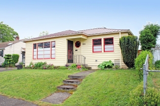 Woodlawn Wonder!  Fab Mid-Century Ranch close to NE Dekum Shopping, Dining