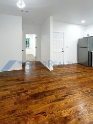 1273 Oakland Ter - Move in by June 15th and get a $100 Amazon Gift Card