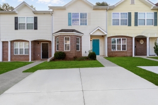 1726 Old Dogwood