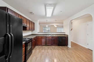 1726 Old Dogwood