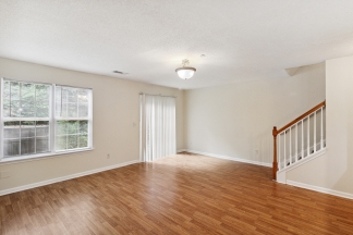 1726 Old Dogwood