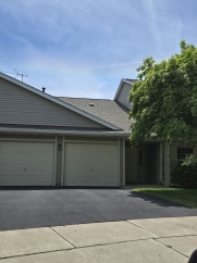335 Buckingham Circle, Unit A, Elgin, IL 60120