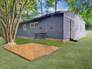 4265 Elkan Ave - Sizzling Summer Steal! Move in by July 30th and choose your reward — a FREE 55 Smart TV or a $250 Amazon gift card, on us! Don’t miss out!