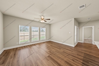 $500 OFF FIRST FULL MONTHS RENT