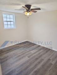3652 Kings Park Cir - Move in by June 15th and get a $100 Amazon Gift Card