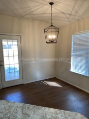 July Move In! Great house!! 3 bed 2 bath 2 car garage - Eastside Fort Smith