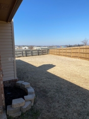 July Move In! Great house!! 3 bed 2 bath 2 car garage - Eastside Fort Smith
