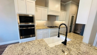 Your Dream Home Awaits – Stylish 4-Bedroom Oasis in Oklahoma City!