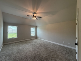 Available for Showing Now! ***SPECIAL 50% OFF 1ST FULL MONTH'S RENT***    Your Dream Home Awaits – Stylish 4-Bedroom Oasis in Oklahoma City!