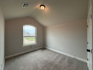 Available for Showing Now! ***SPECIAL 50% OFF 1ST FULL MONTH'S RENT***    Your Dream Home Awaits – Stylish 4-Bedroom Oasis in Oklahoma City!