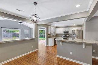 Mount Pleasant Gem in Center Lake