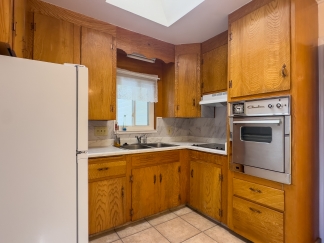 Charming Detached ADU with Private Yard & Patio
