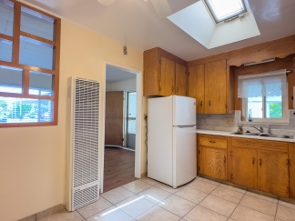 Charming Detached ADU with Private Yard & Patio