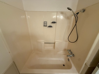 Available and Showing Now! 18-Month Lease Option!! ***SPECIAL $500 OFF 1ST FULL MONTH'S RENT ***  Welcome to this delightful 3-bedroom home nestled in the friendly community of Moore, OK!