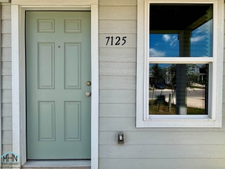Welcome to the coolest little spot in San Antonio –A Charming Two-Story Tiny House for Rent!