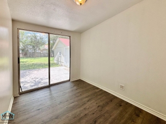 Cozy and Bright 3bedroom/1bath Vintage charmer in Beacon Hill, Close to Restaurants, Shopping, and Entertainment!