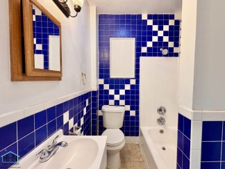 Cozy and Bright 3bedroom/1bath Vintage charmer in Beacon Hill, Close to Restaurants, Shopping, and Entertainment!