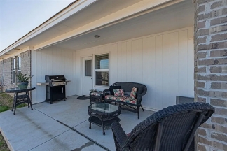 Live, Relax, Entertain—All in This Beautiful OKC Home!