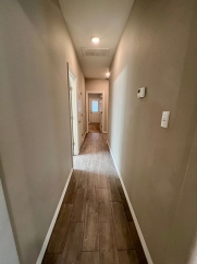 Beautiful 3 Bed/2 Bath Single Story Duplex in Chaffee Crossing! **Move In Special!**