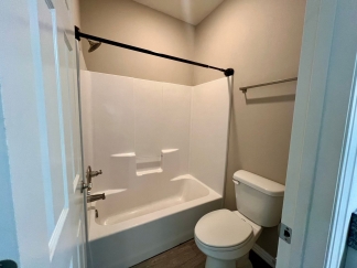 Beautiful 3 Bed/2 Bath Single Story Duplex in Chaffee Crossing! **Move In Special!**