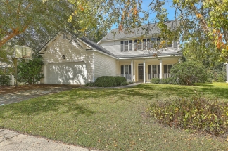 Gorgeous 2 Story Home In Belle Hall!