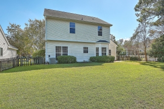 Gorgeous 2 Story Home In Belle Hall!