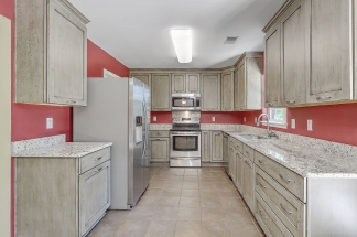 Gorgeous 2 story family home located in Bridges of Summerville!
