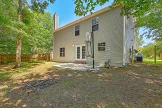 Gorgeous 2 story family home located in Bridges of Summerville!