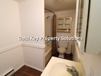 Adorable 1 Bed 1 Bath Home W/ Fenced in Back Yard (SECTION 8 APPROVED)