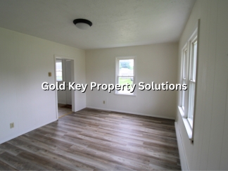 2 Bed 1 Bath Home W/ Bonus Room (SECTION 8 APPROVED)
